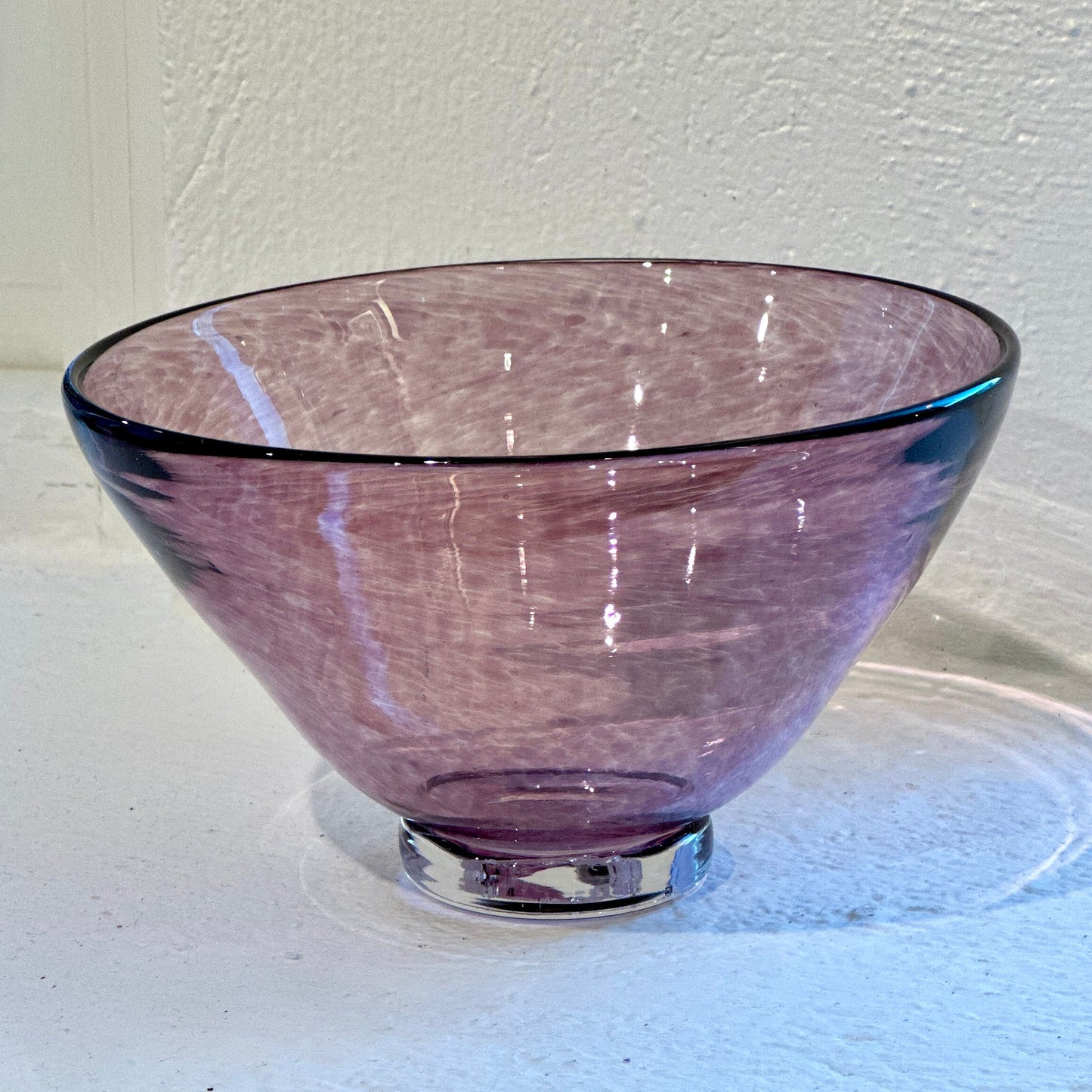 Mellomstor skål rosa