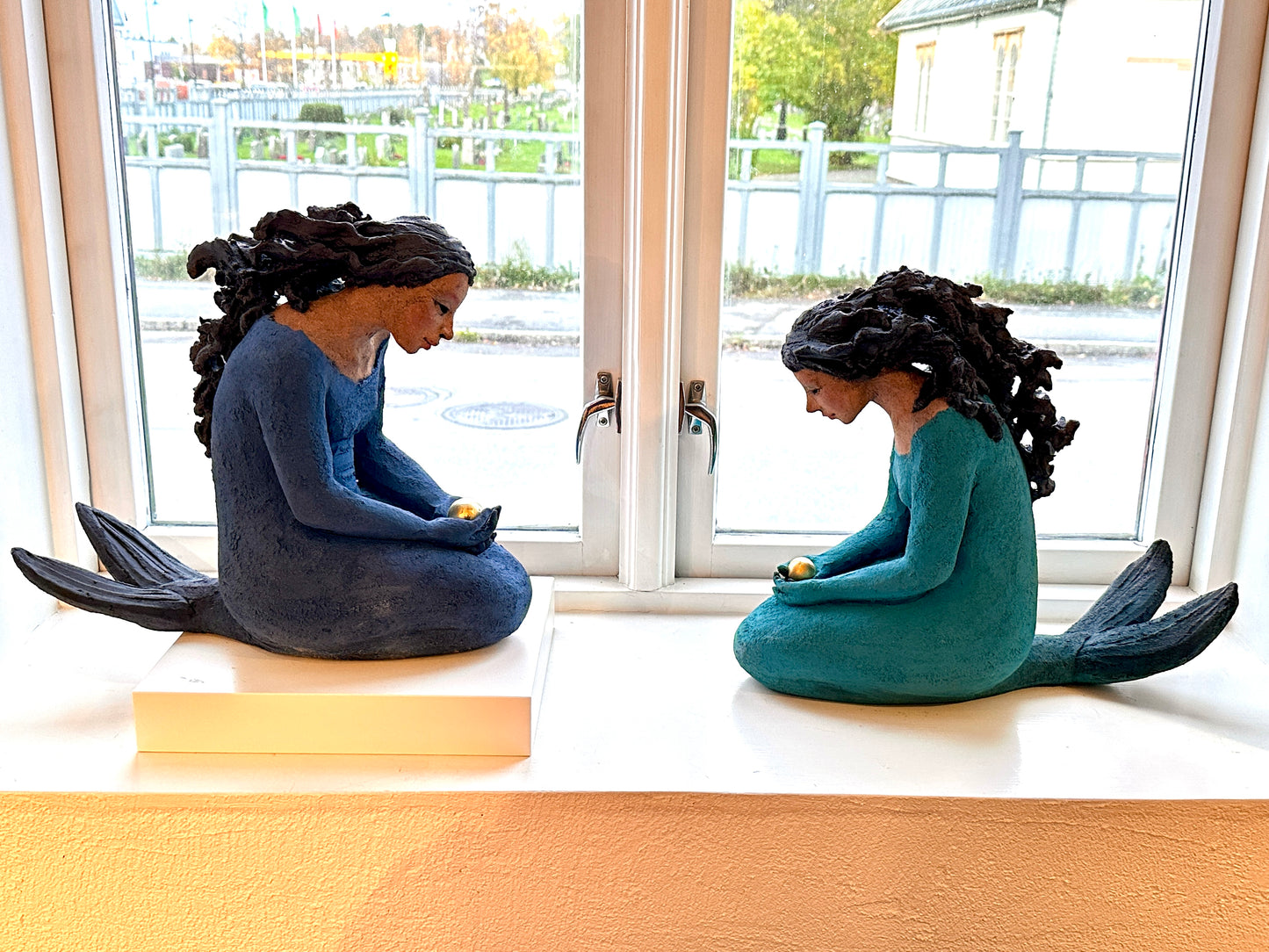 Havfruen med gullperlen