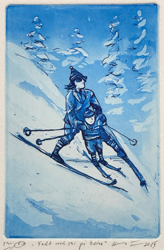 Født med ski på beina med sort ramme og refleksfritt glass