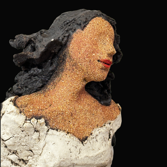 Lys mellomstor veggdame